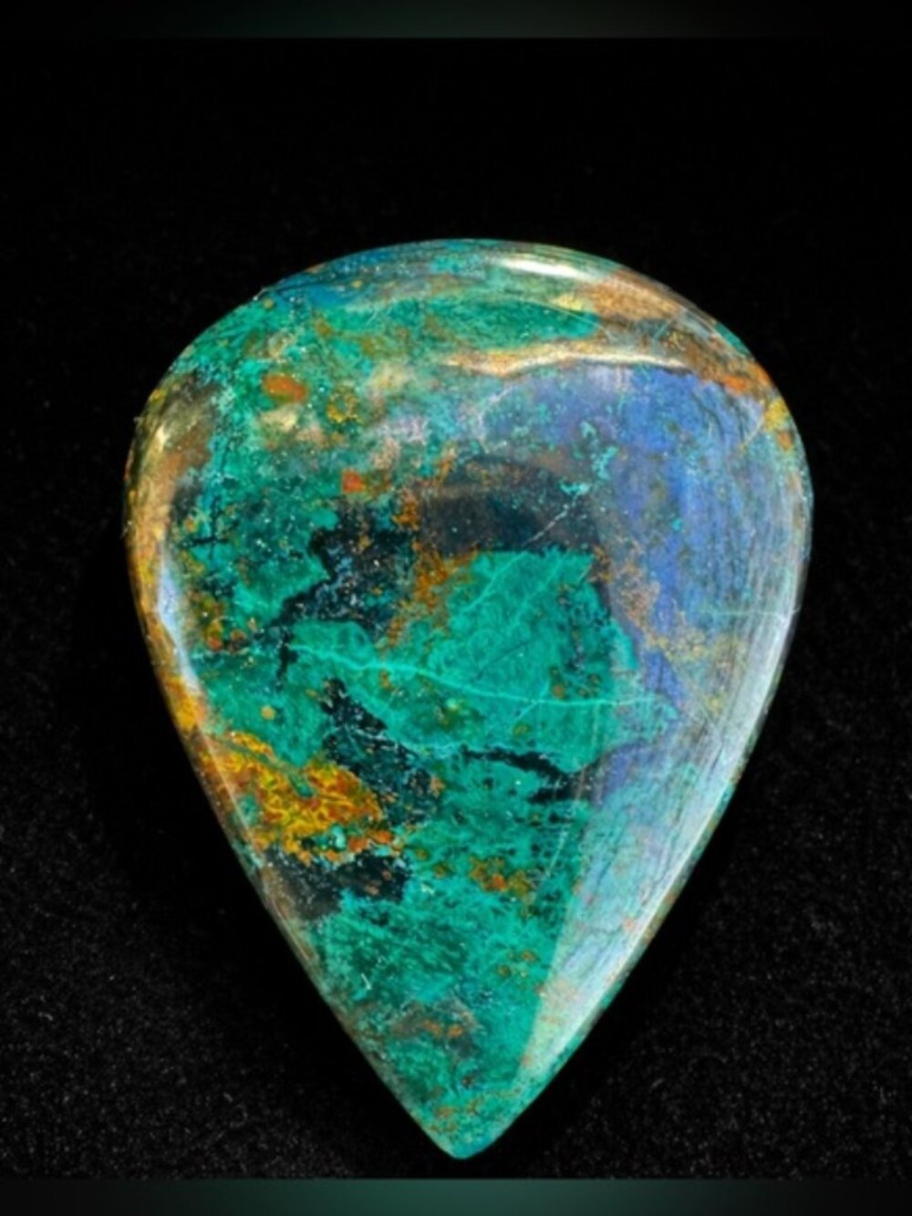 Shattuckite cabochon